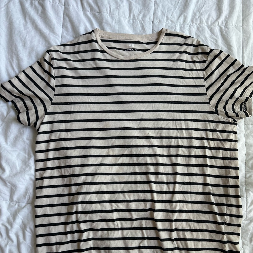 Striped H&M tshirt